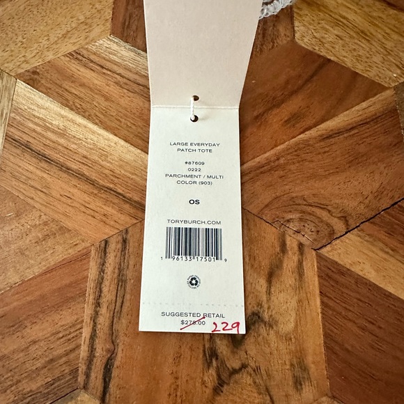 Tory Sport Large Everyday Patch Tote - Picture 5 of 5